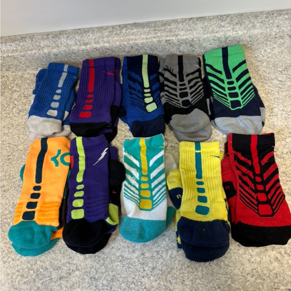 Nike Elite Socks in size Medium